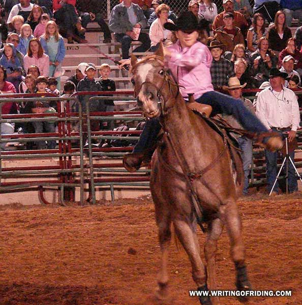 how do professional barrel racers practice teaching horse good turns